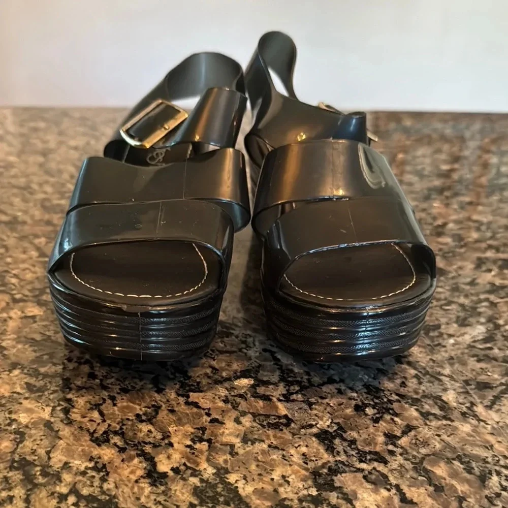 Refresh Black Platform Shoes with Chunky Sole NWOT 8.5